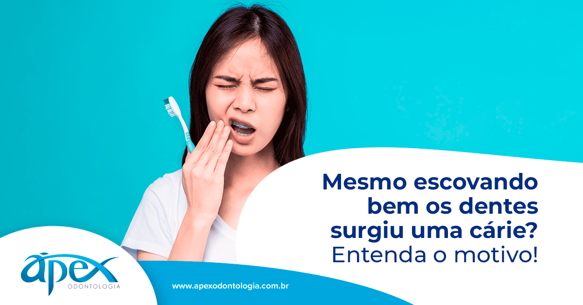 É necessário utilizar o Fio Dental com frequência? Entenda! - Ápex